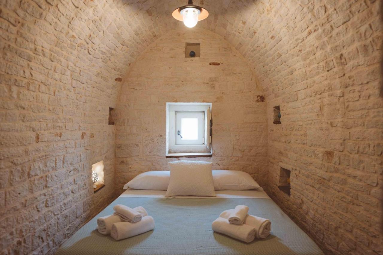 Trulli Lithos Suite ألبيروبيللو المظهر الخارجي الصورة