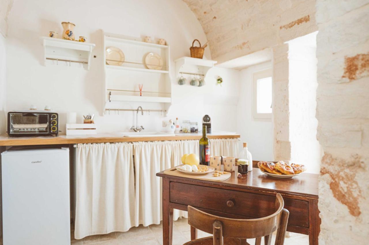 Trulli Lithos Suite ألبيروبيللو المظهر الخارجي الصورة